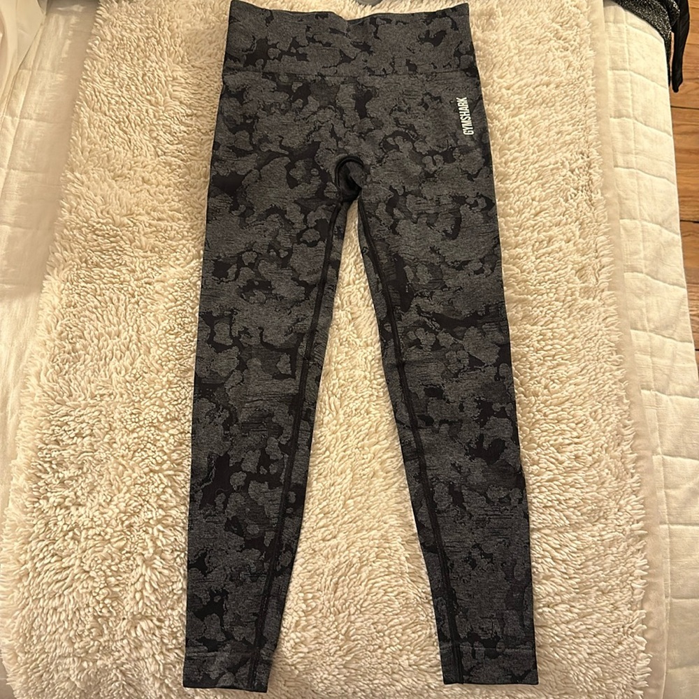 GYMSHARK LEGGINGS